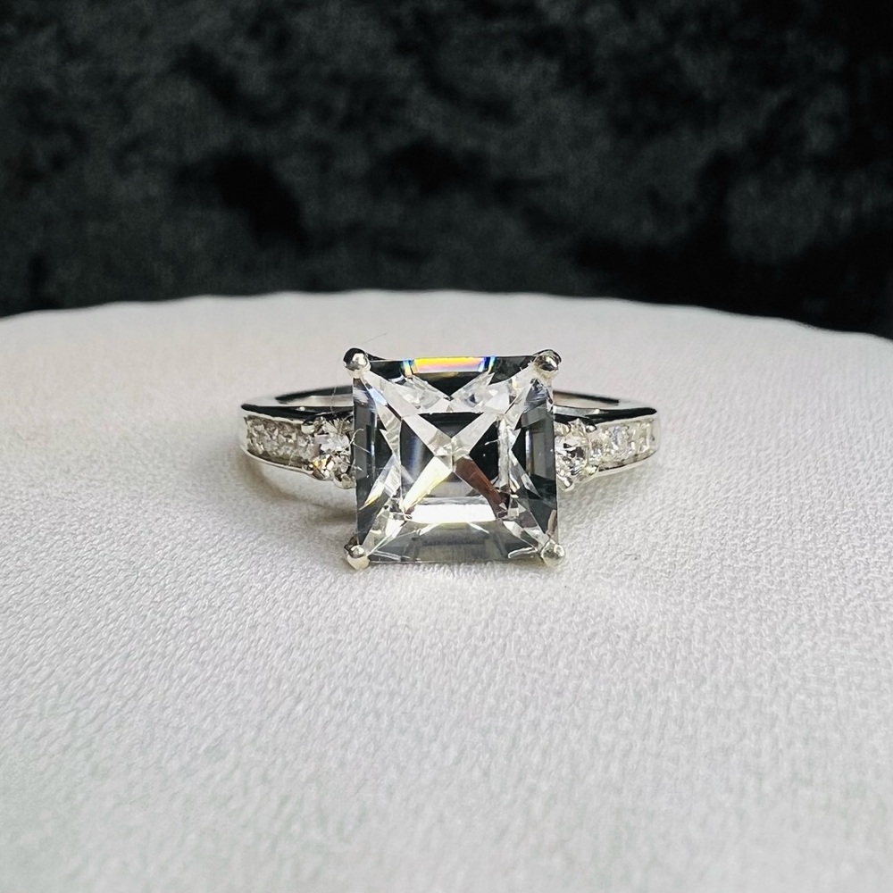 Sterling Silver Swarovski Crystal Ring